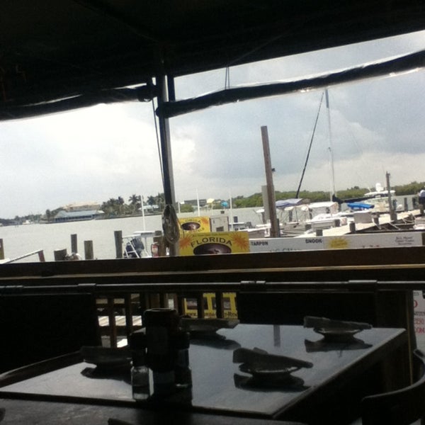 Riverside Cafe Seafood Restaurant in Vero Beach