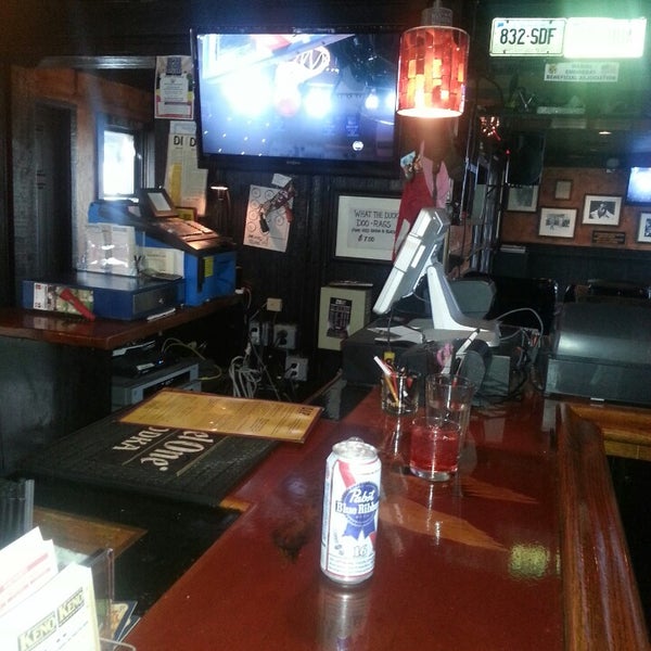 Foto tomada en The Duck Inn Pub  por Duane A. el 4/20/2013