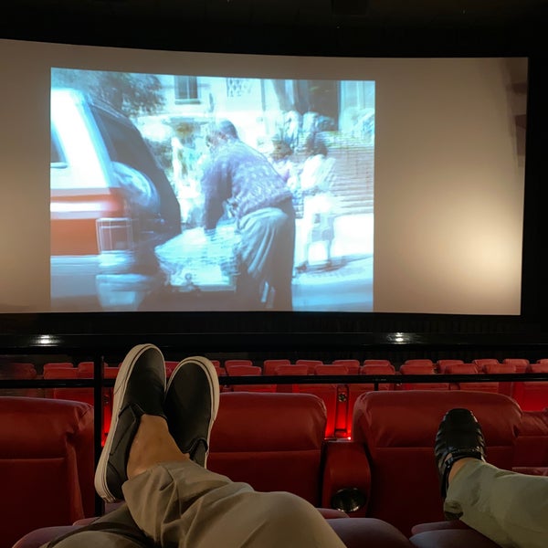 Plymouth Grand 15 Movie Theater in Plymouth Wayzata