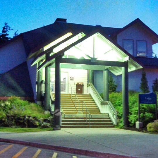 Lodge AK