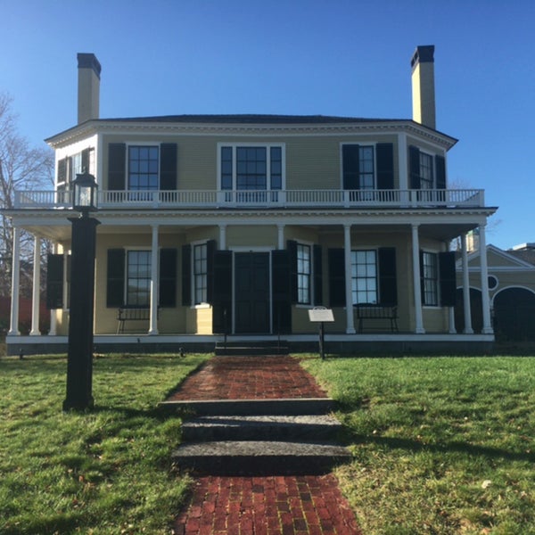 1809 Hedge House Museum History Museum