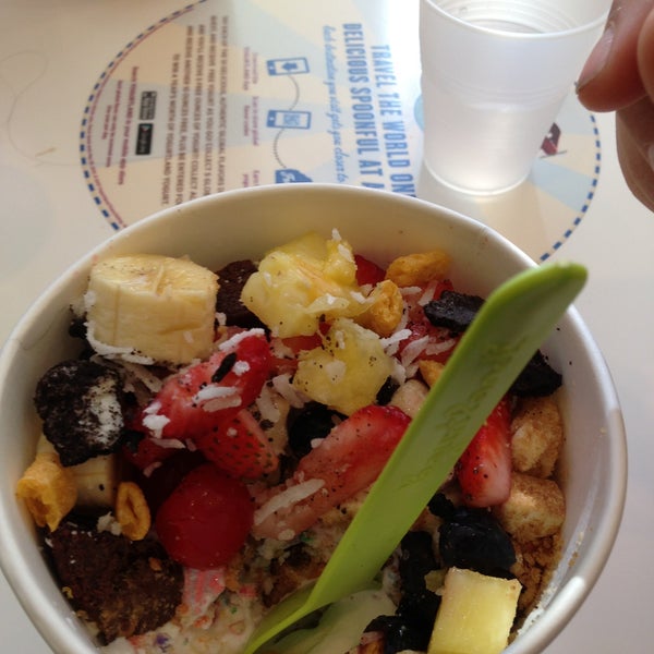 Yogurtland West Covina Dessert Shop in West Covina