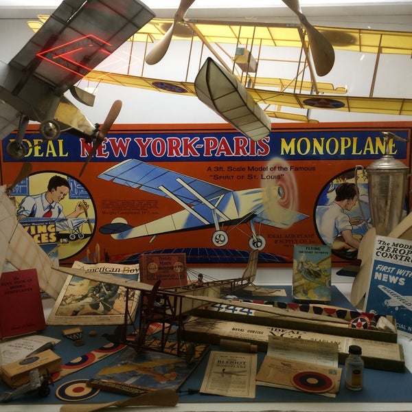 Foto tirada no(a) National Model Aviation Museum por Mark G. em 7/23/2016