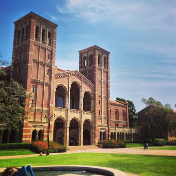 UCLA Bruin Plaza Westwood UCLA