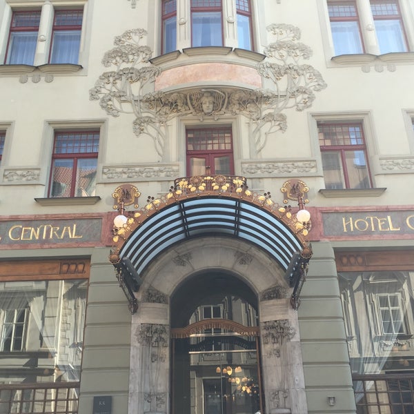 Foto tomada en K+K Hotel Central Prague  por Bengü el 6/6/2015