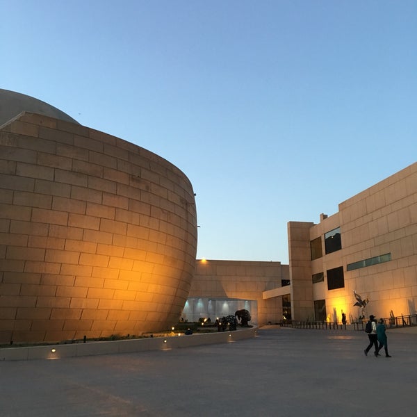 4/18/2018에 Juan Luis A.님이 Centro Cultural Tijuana (CECUT)에서 찍은 사진