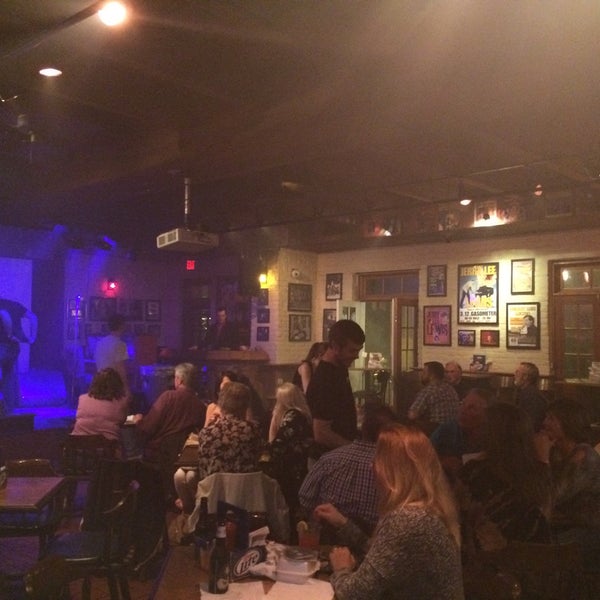 Foto diambil di Jerry Lee Lewis Cafe &amp; Honky Tonk oleh Matt W. pada 4/25/2015