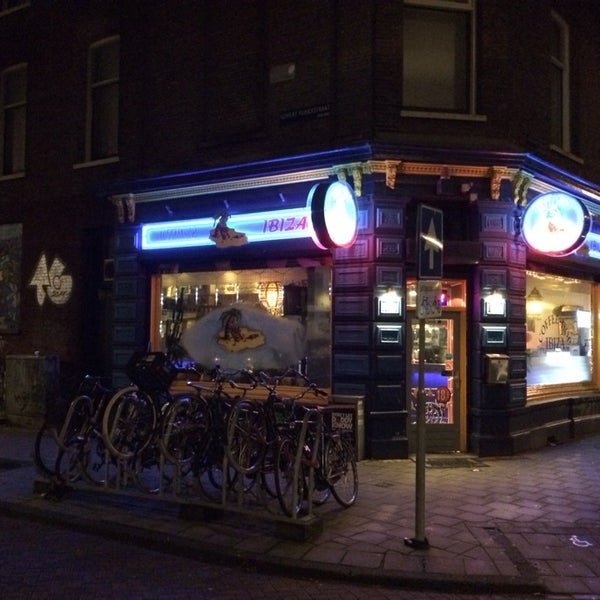 Foto tomada en Coffeeshop IBIZA Amsterdam  por Coffeeshop IBIZA Amsterdam el 12/25/2013