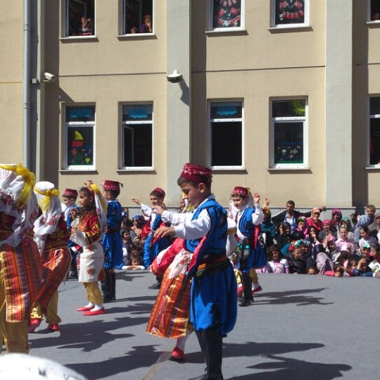 Photos At Karacaoglan I O O Elementary School In Istanbul