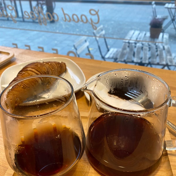 Whenever I am in Budapest, if I want delicious V60, then definitely I will go to Madal!