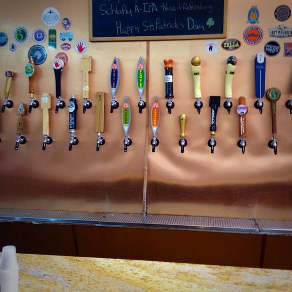 Photos at Liquor Barn East Louisville 4131 Towne Center Dr