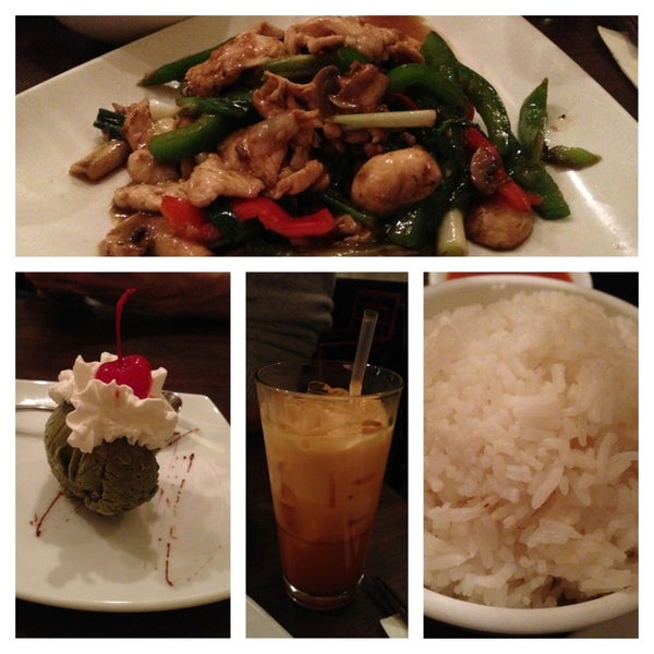 Photo taken at Dee Thai Restaurant by Jessica H. on 12/17/2012