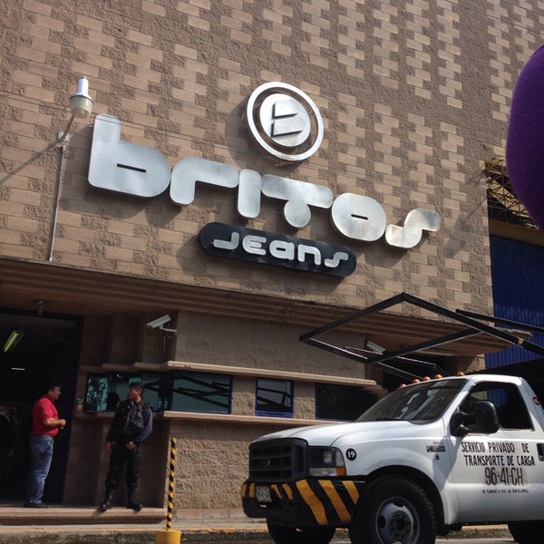 Britos Jeans - Edificio en Ixtapaluca,