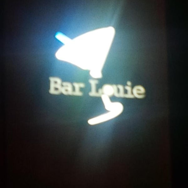 Photo taken at Bar Louie by Joe P. on 8/11/2013