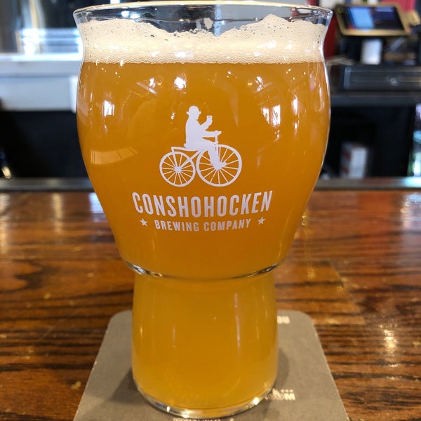 Photo taken at Puddlers Kitchen &amp; Tap by Conshohocken Brewing Co. by Ryan G. on 12/15/2019