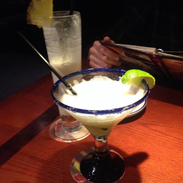 Photo taken at Red Lobster by Melisa P. on 2/24/2014