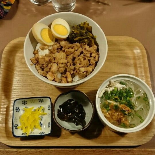 隠れ家厨房 Enu Sake Bar In 八戸市