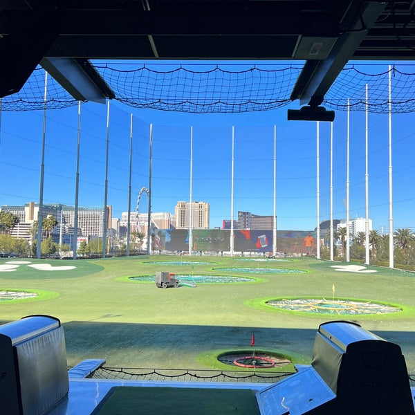 Photo taken at Topgolf by Anna L. on 12/24/2022