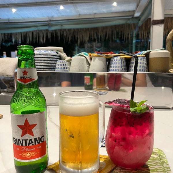 Oops Restaurant & Bar Ubud 44 tips from 1745 visitors