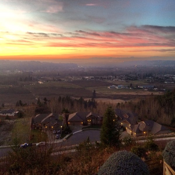 Sky Island Drive Scenic Lookout in Bonney Lake