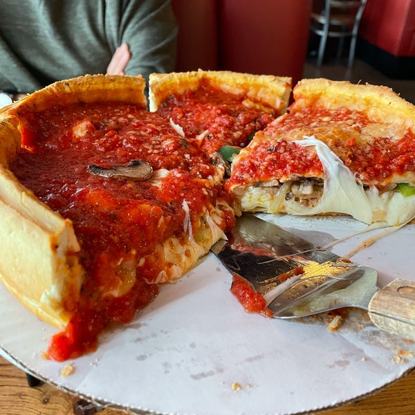 Photo taken at Giordano&#39;s by Grace K. on 5/15/2021