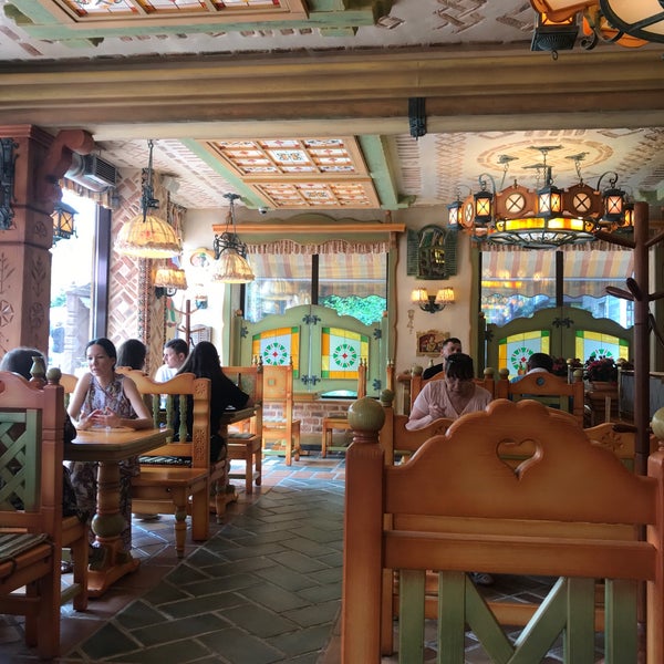 Мандариновый гусь смоленск октябрьской революции. Мандариновый гусь смоленск кирова. Мандариновый гусь смоленск кирова 59. Харчевня мандариновый гусь смоленск. Мандариновый гусь смоленск октябрьской революции.