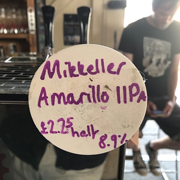 Das Foto wurde bei The Bottle Shop von Dave F. am 7/9/2018 aufgenommen