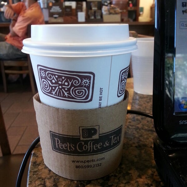 Photo taken at Peet&#39;s Coffee &amp; Tea by Maggie U. on 5/31/2013