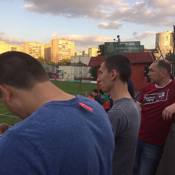 Стадион слава