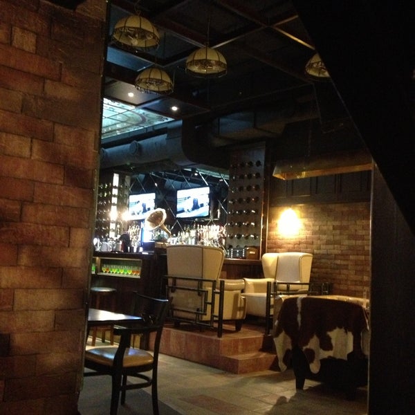 4/26/2013にНиколай Г.がAll-Time Barで撮った写真