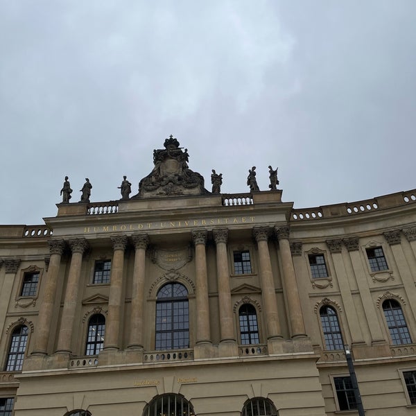 Das Foto wurde bei Humboldt-Universität zu Berlin von Sien W. am 11/5/2021 aufgenommen