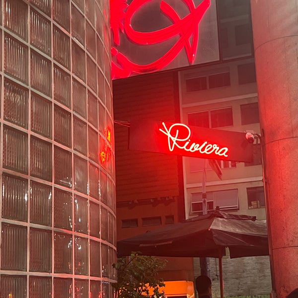 Foto tirada no(a) Riviera Bar e Restaurante por Wilson  &amp; Iara S. em 8/20/2023