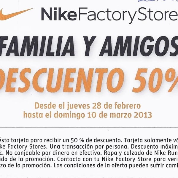 Esperar algo Ostentoso Espera un minuto Photos at Nike Store Factory La Noria - Sporting Goods Shop in Murcia