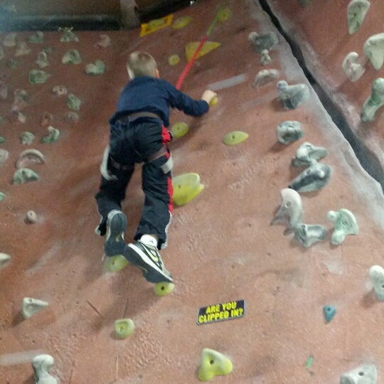 Photo taken at Adventure Rock Climbing Gym Inc by Bill on 12/8/2012