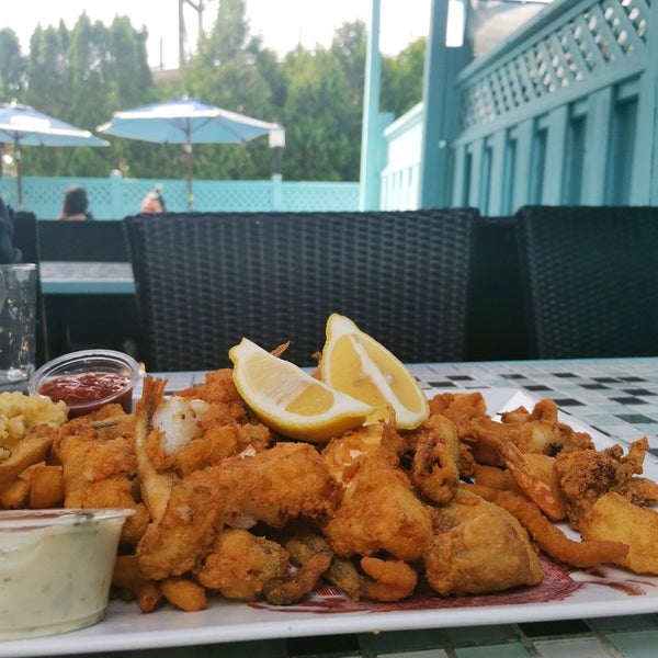 Restaurant Cape Cod Seafood Restaurant in SteAnnedeBellevue