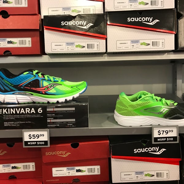 saucony outlet rosemont