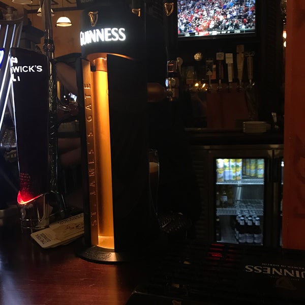 3/16/2018 tarihinde Steven M.ziyaretçi tarafından B.D. Riley&#39;s Irish Pub at Mueller'de çekilen fotoğraf