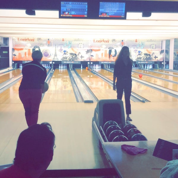 Bowling Mériadeck Bowling Alley in Saint Bruno Saint Victor