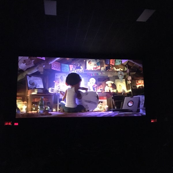 Multicinemas Azteca 5 Cine En Rio Bravo