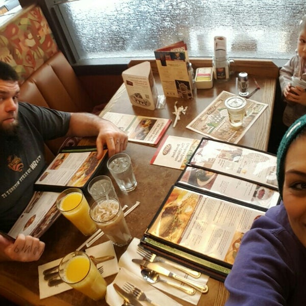 Photo taken at Shari&#39;s Cafe and Pies by Meggle M. on 2/17/2016