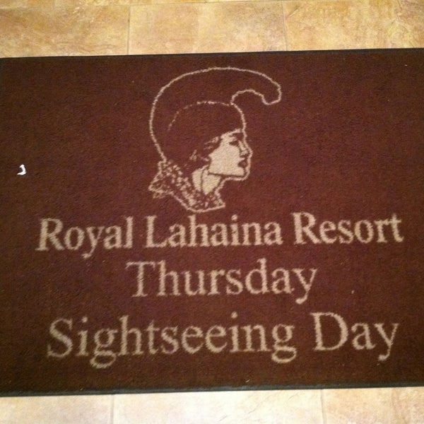 รูปภาพถ่ายที่ Royal Lahaina Resort โดย Jeff W. เมื่อ 4/26/2013