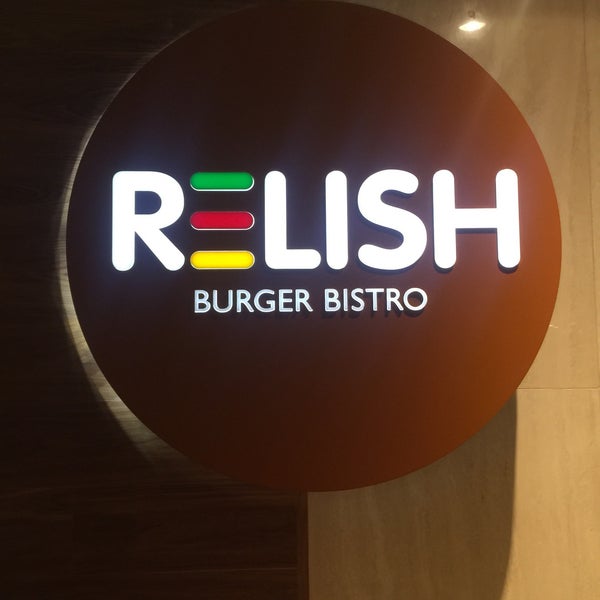 Photo taken at Relish Burger Bistro by Kimmy H. on 7/4/2016