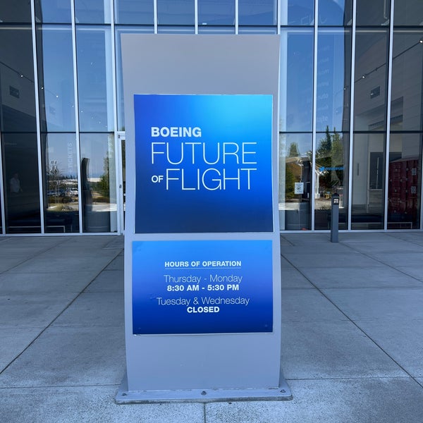 Foto diambil di Future of Flight Aviation Center &amp; Boeing Tour oleh Chris M. pada 6/25/2023