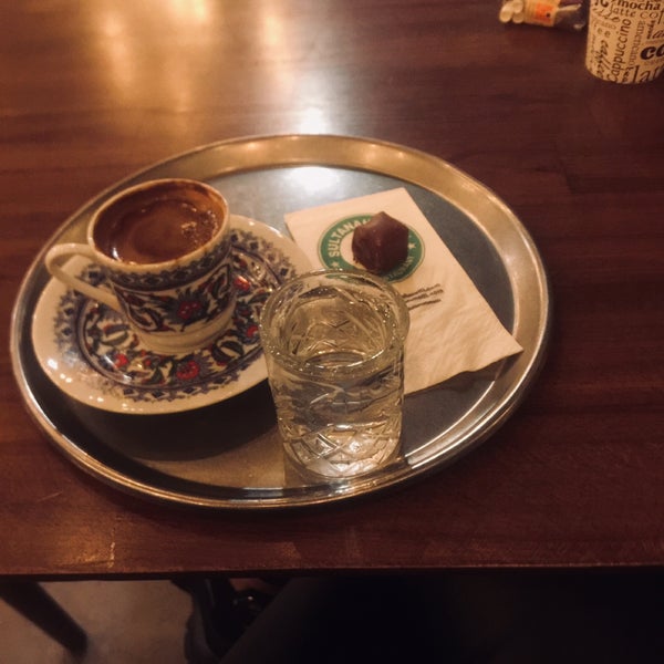 Photo taken at Cafe Sultanahmetli by A.. İ. on 11/12/2021