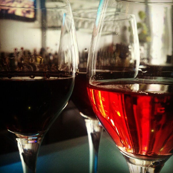 Foto scattata a Jet Wine Bar da Jet Wine Bar il 8/30/2014