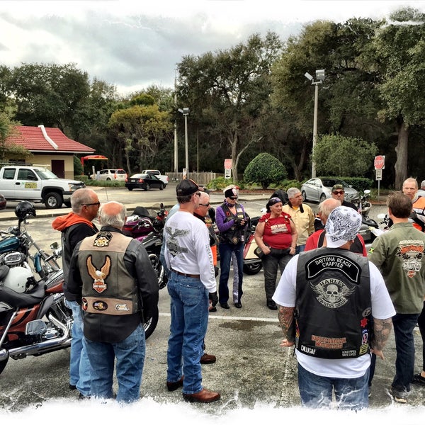 Das Foto wurde bei Bruce Rossmeyer&#39;s Daytona Harley-Davidson von Jon M. am 3/2/2016 aufgenommen