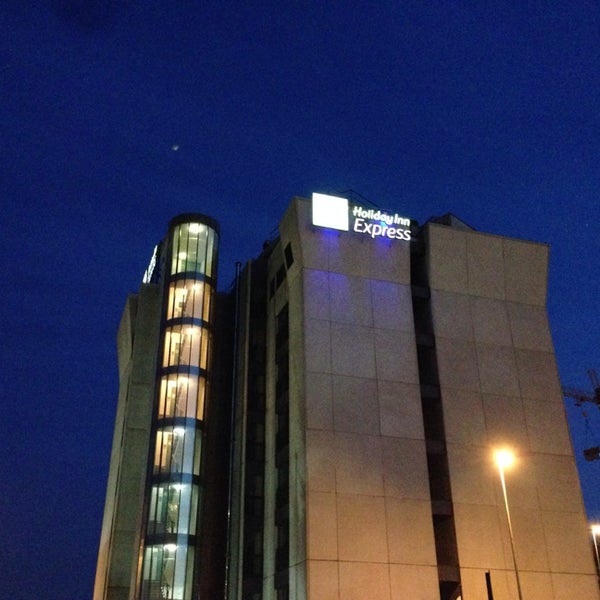 Photo taken at Holiday Inn Express Rome - East by Jesse G. on 3/31/2014