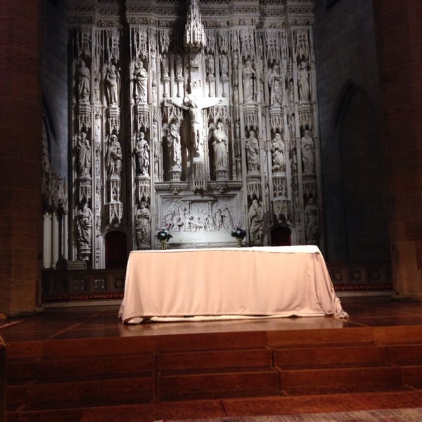 Foto tomada en Christ Church Cathedral  por Jesse G. el 1/31/2014