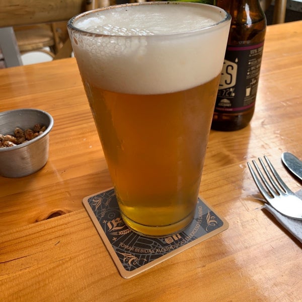 Photo taken at Mapacho Craft Beer by Jesse G. on 12/18/2019