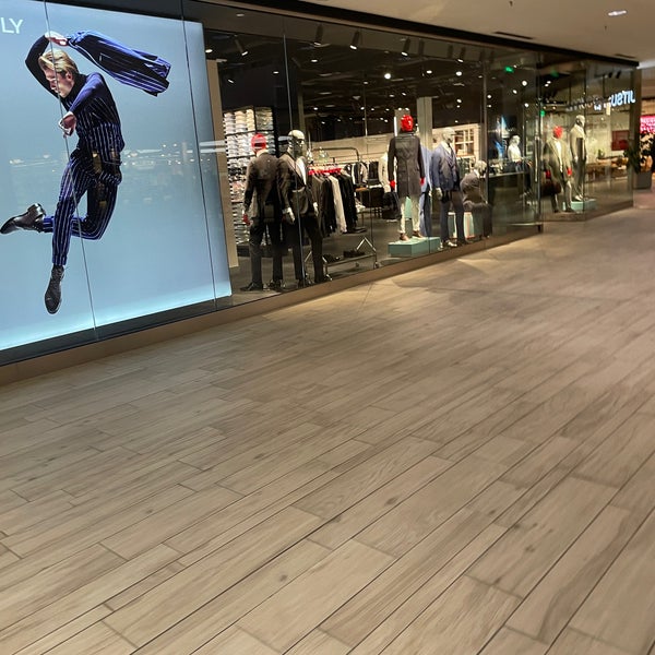 3/12/2022 tarihinde Jesse G.ziyaretçi tarafından Galleria Shopping Center'de çekilen fotoğraf